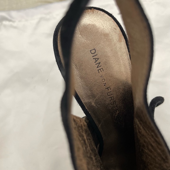 Diane Von Furstenberg Tie Up Ankle Booties Size 6M - Picture 4 of 4